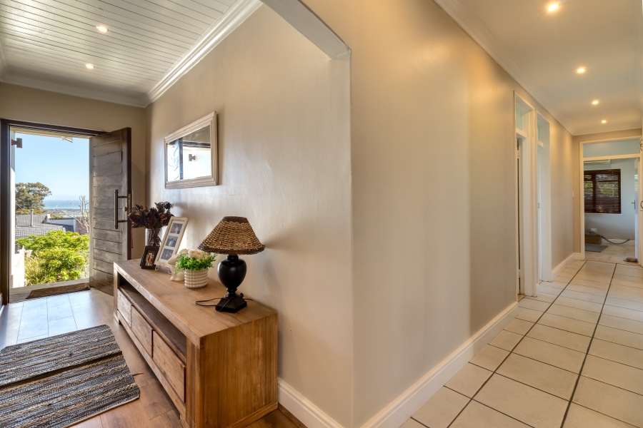 4 Bedroom Property for Sale in Monte Sereno Western Cape